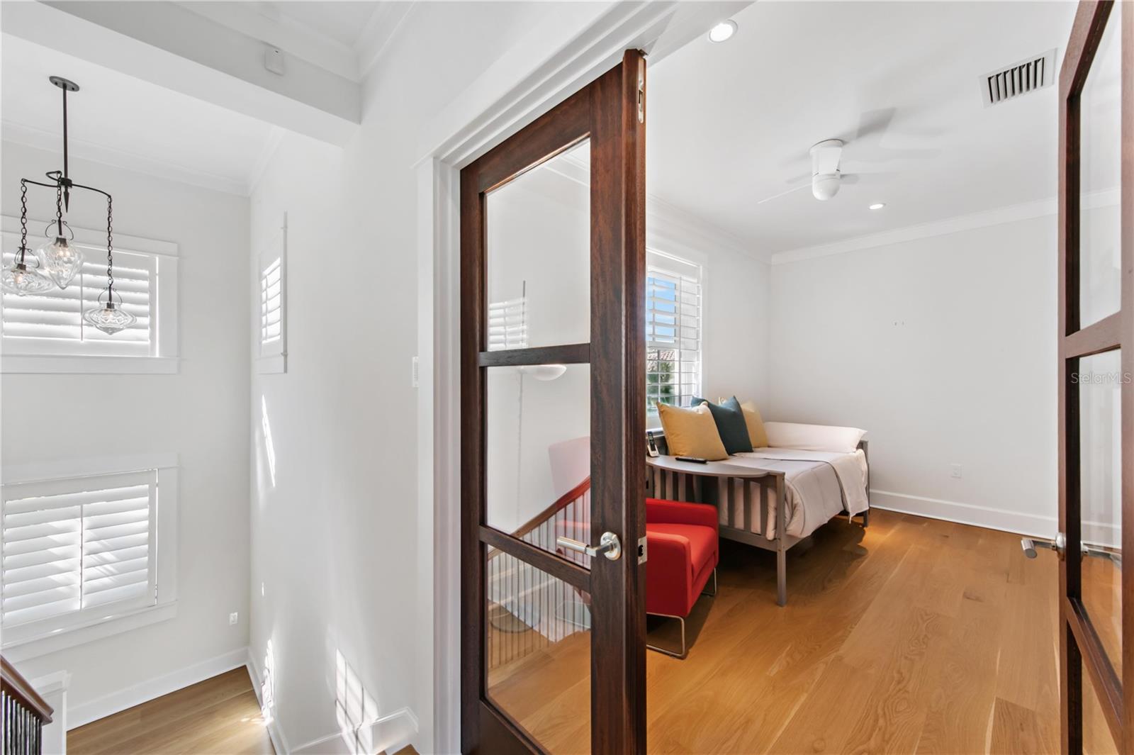 HIDDEN HARBOR - Residential