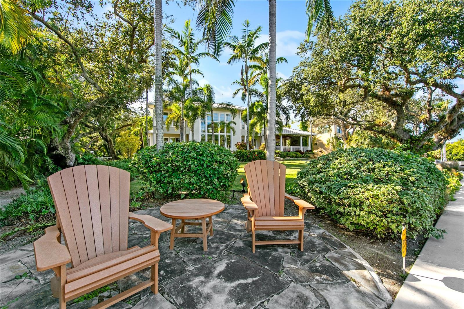 HIDDEN HARBOR - Residential