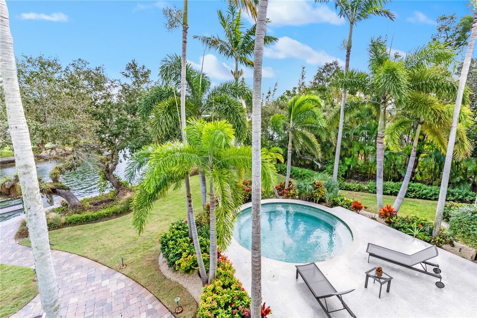 HIDDEN HARBOR - Residential