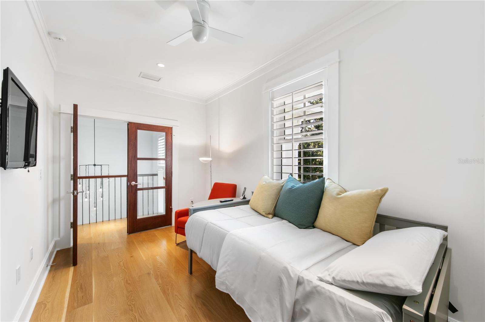 HIDDEN HARBOR - Residential