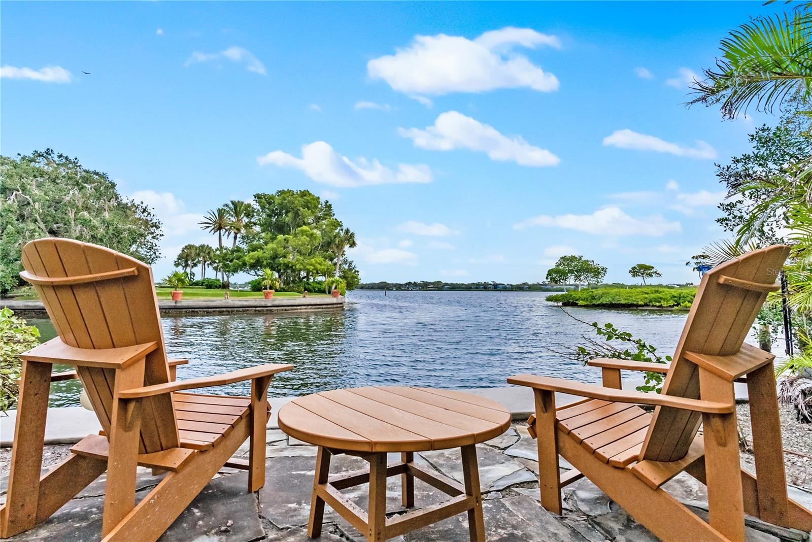 HIDDEN HARBOR - Residential