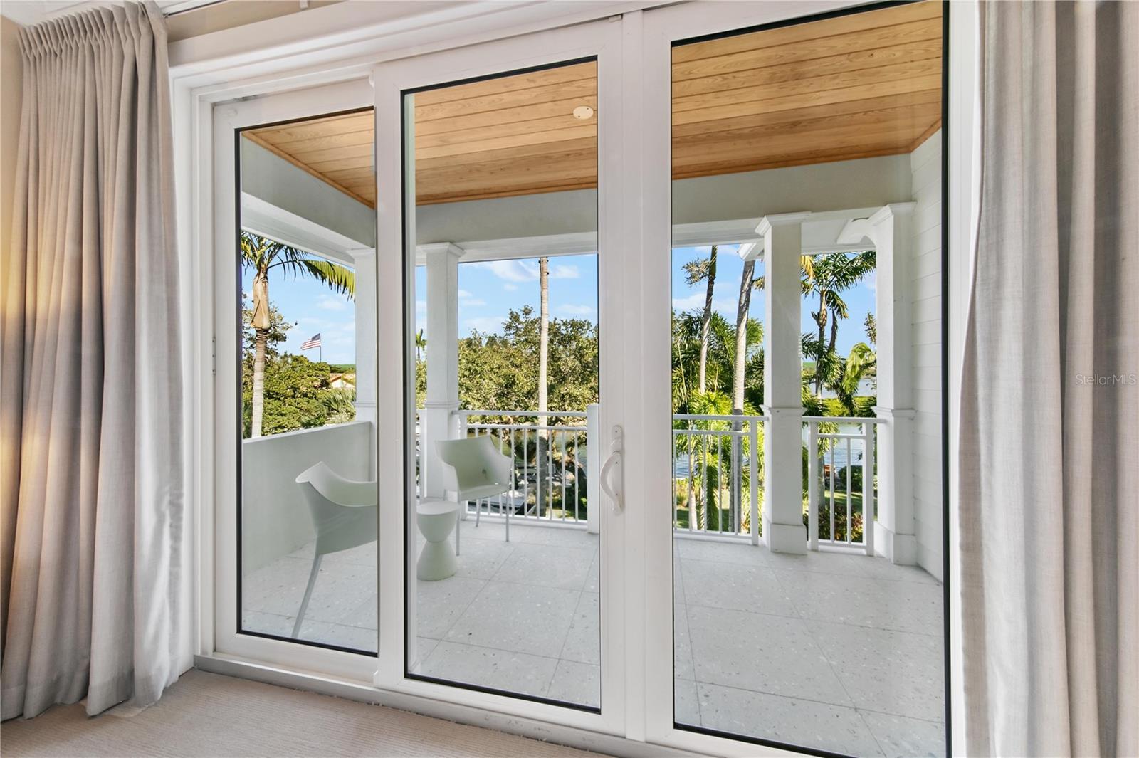 HIDDEN HARBOR - Residential