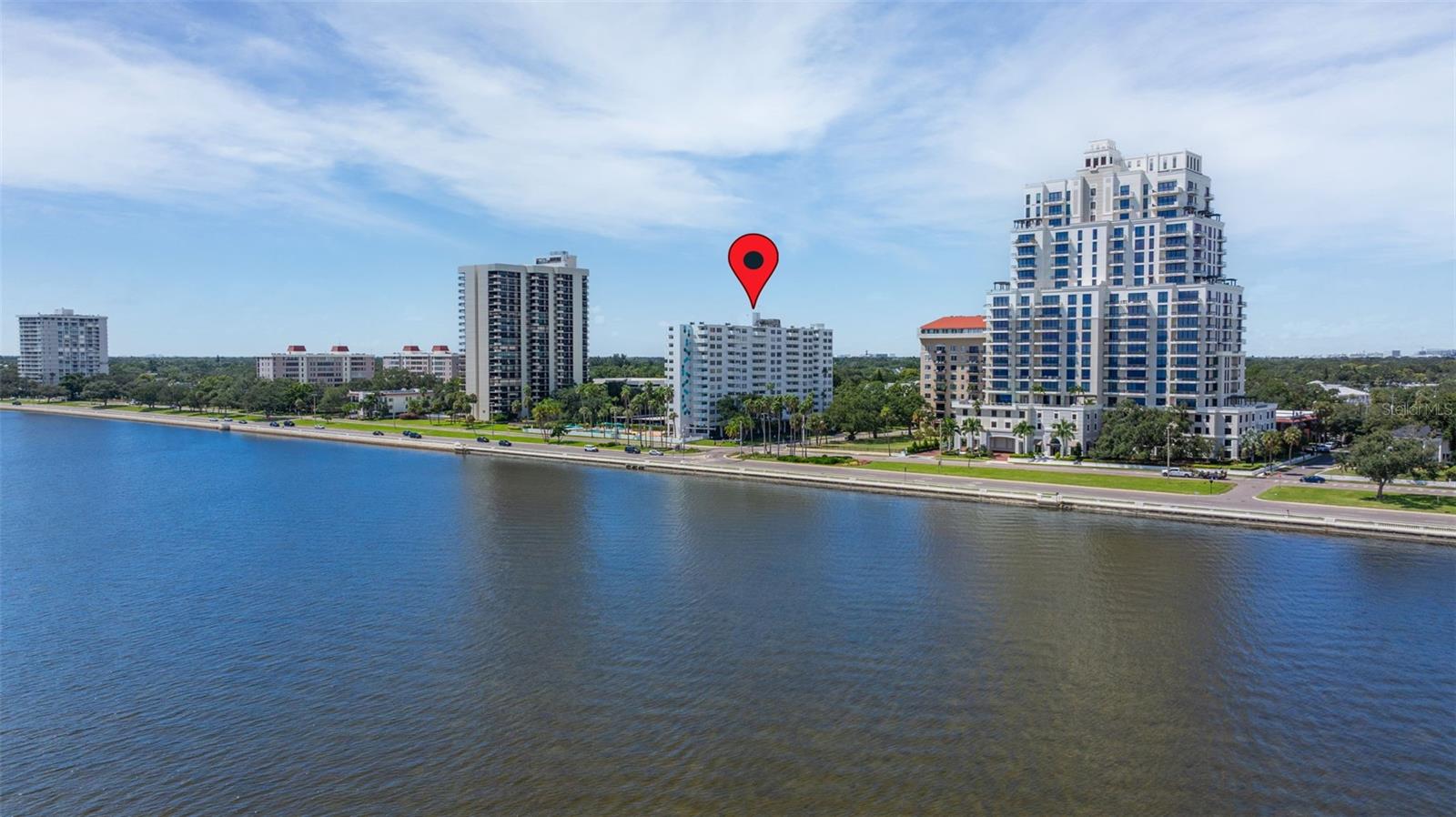 HARBOUR HOUSE CONDO - Residential