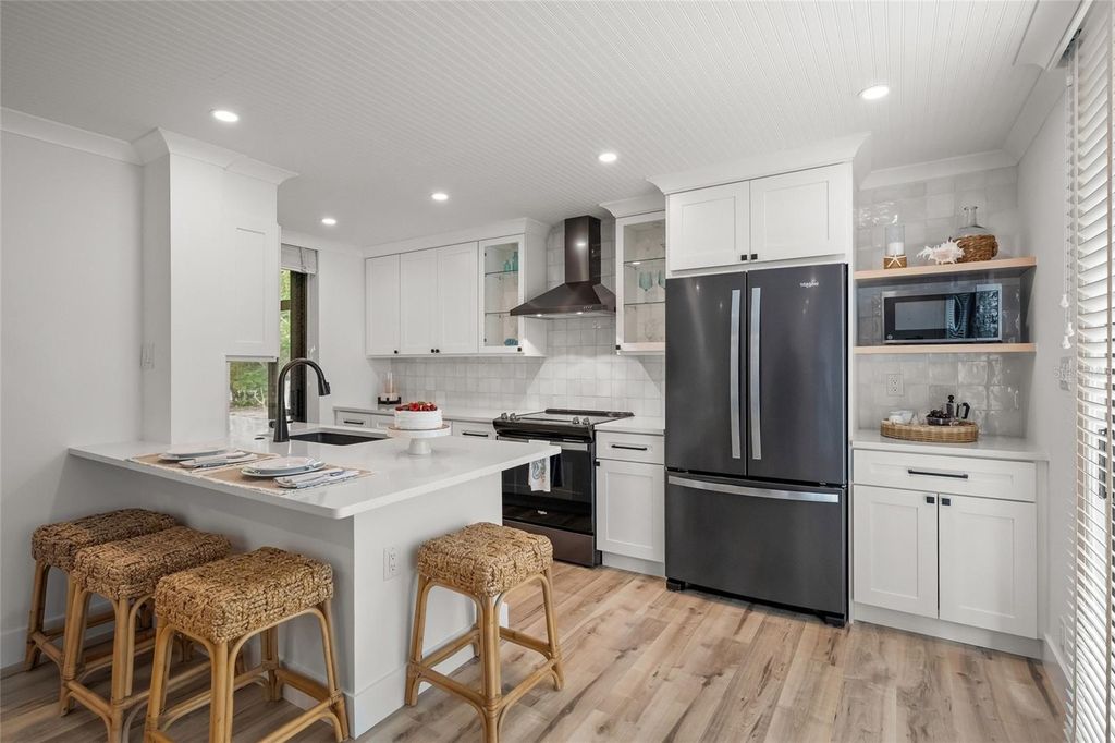 Photo of 116 Pass Key Road #116, Sarasota, FL 34242 (MLS # A4680522)