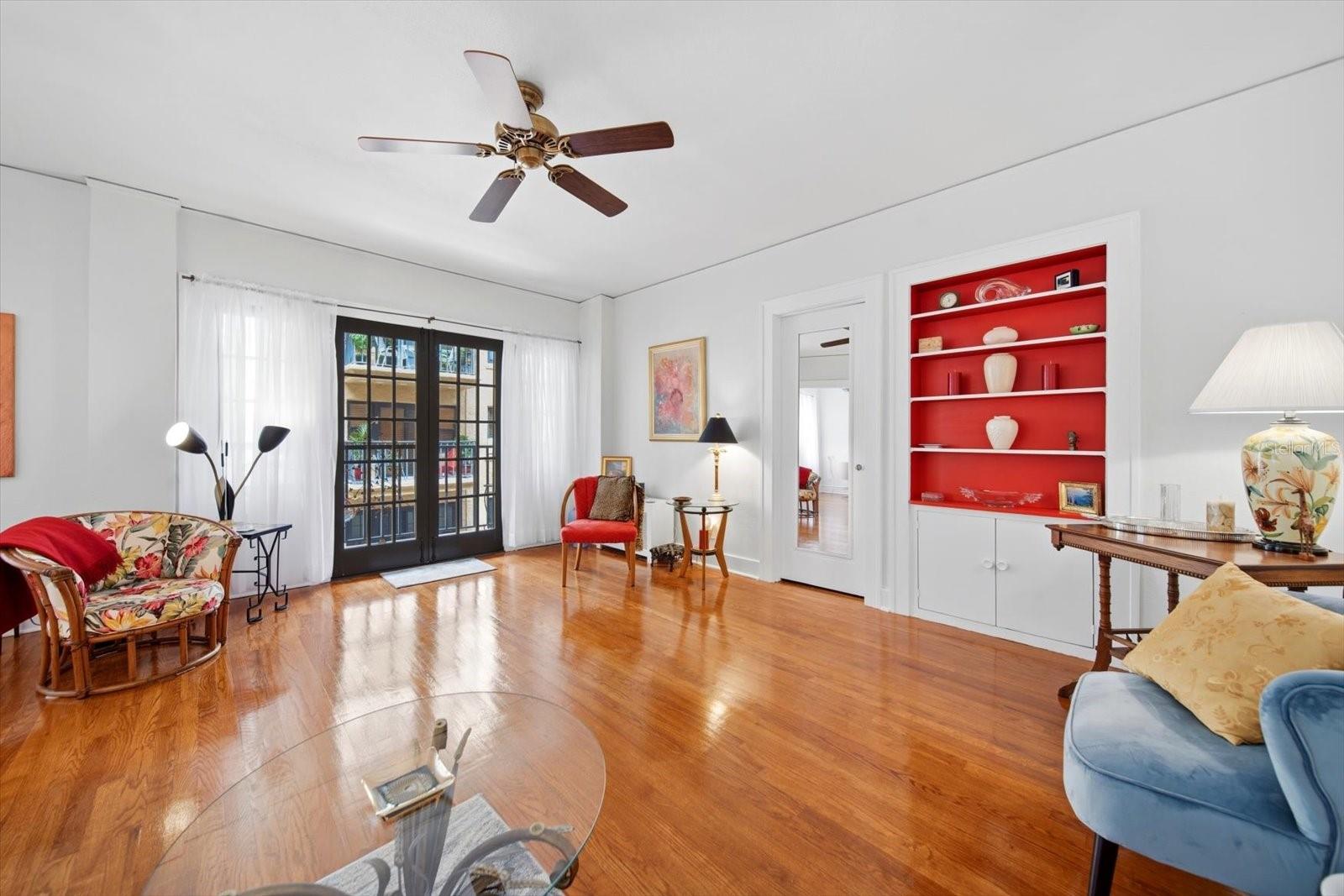 FLORI DE LEAON APTS CO-OP - Residential