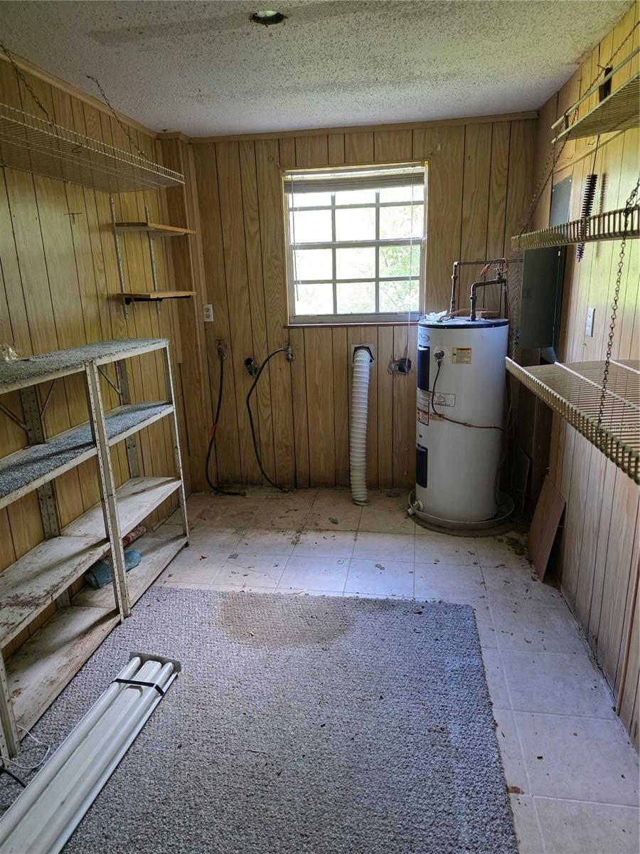 FOREST SPRINGS PARK - Residential