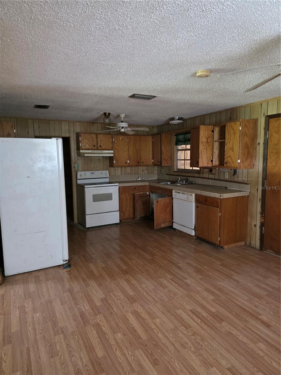 FOREST SPRINGS PARK - Residential