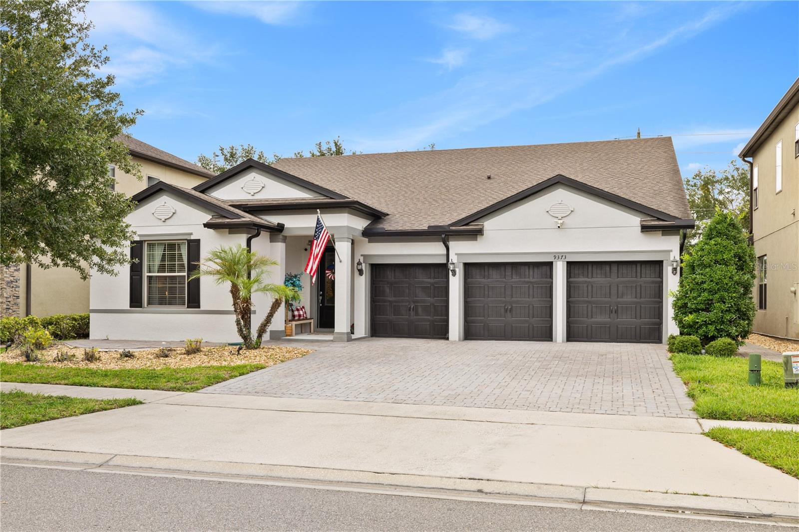9373 ROYAL ESTATES BOULEVARD