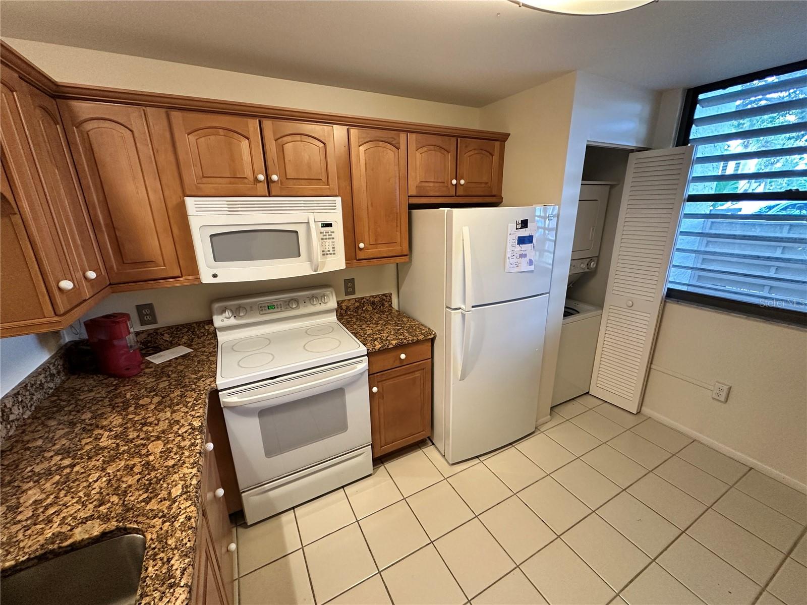 WILDEWOOD SPGS STAGE 6B OF WOODLAWN - Residential Lease