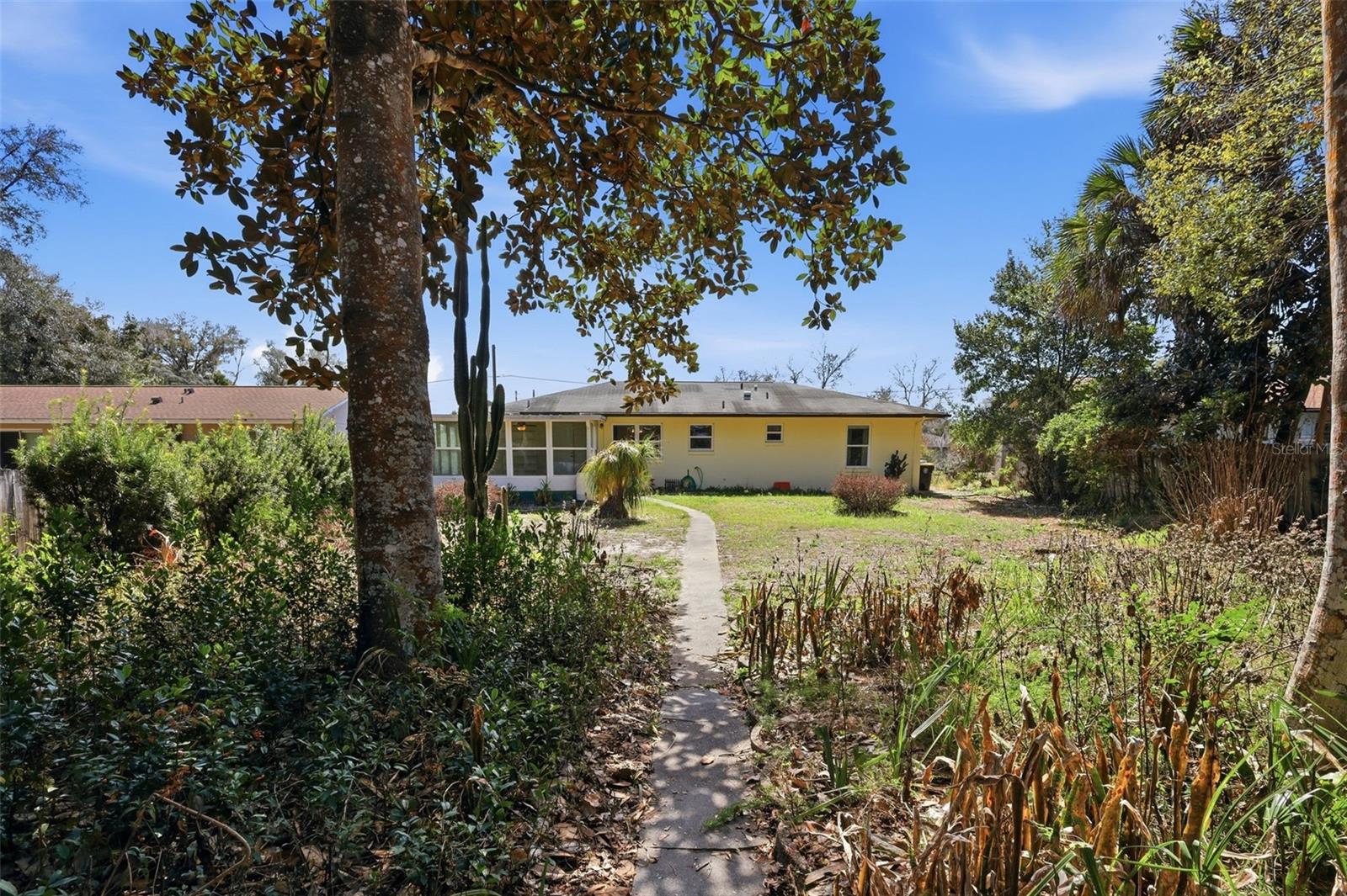 SANDY PINES - Residential