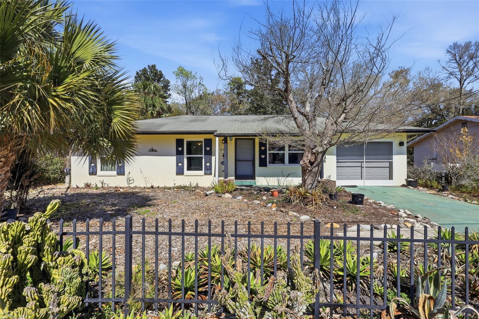 SANDY PINES - Residential