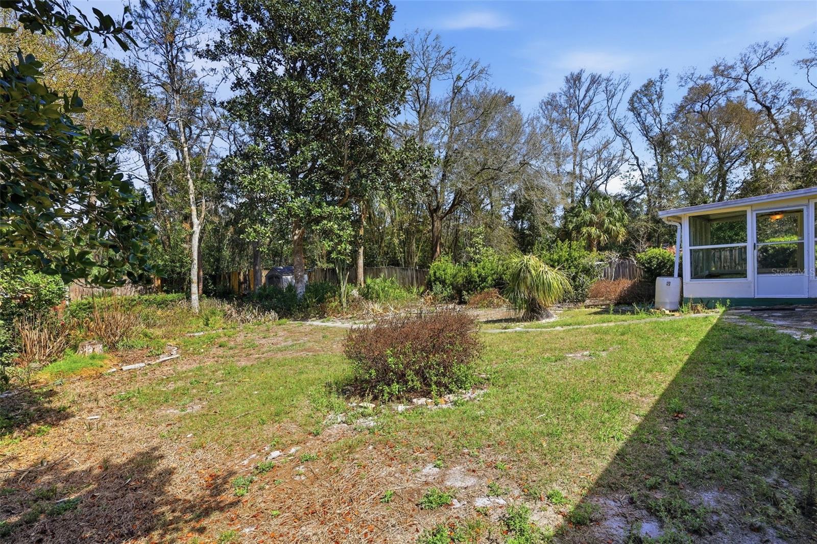 SANDY PINES - Residential