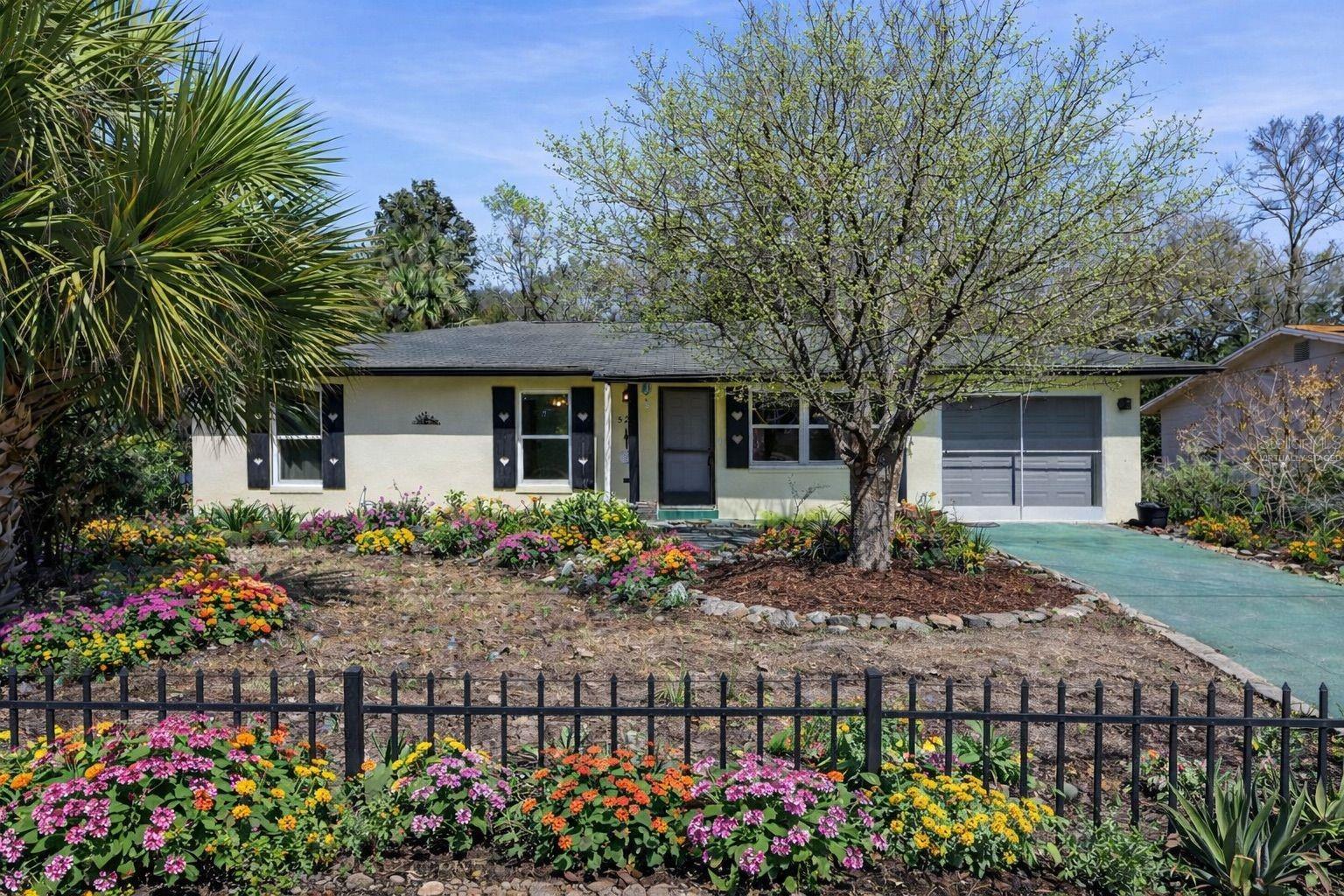 SANDY PINES - Residential