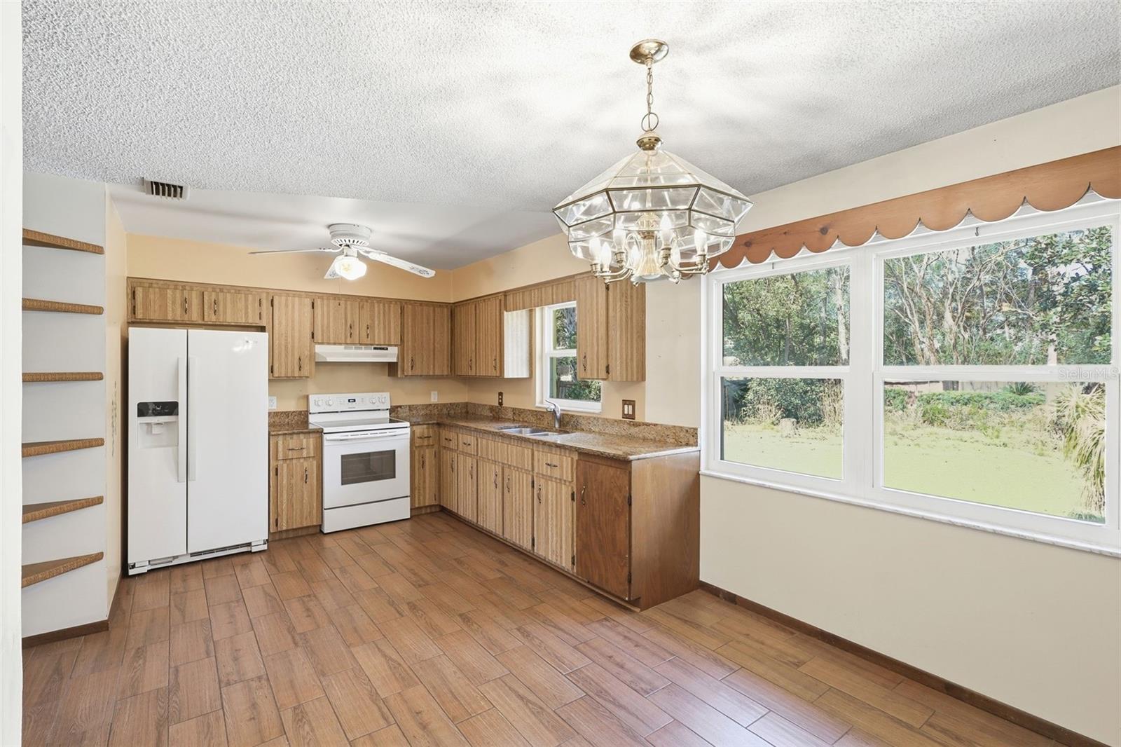 SANDY PINES - Residential