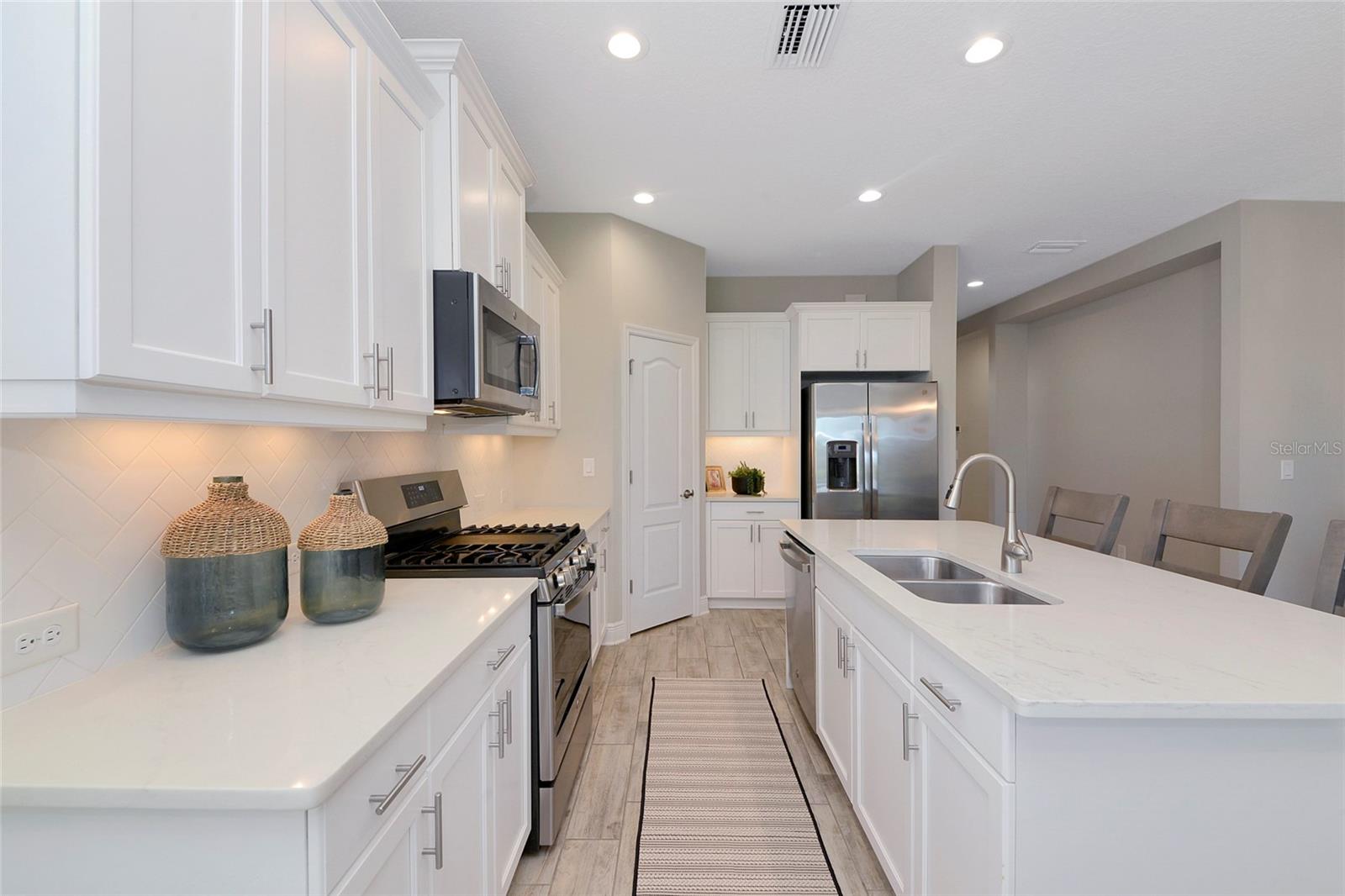 SILVERLEAF PH VI - Residential