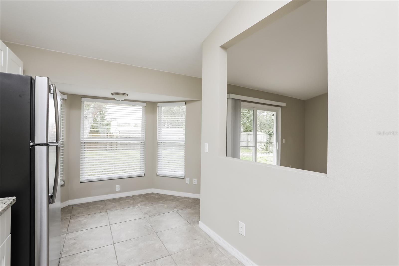 DELTONA LAKES UNIT 04 - Residential Lease