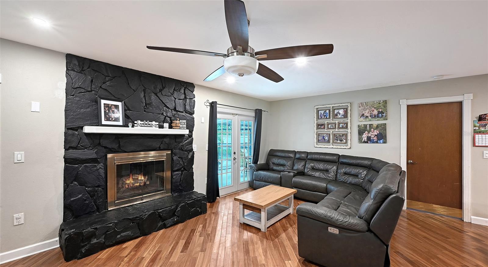 5107 WOODLAWN CIRCLE W, PALMETTO, FL, 34221 4 5107 WOODLAWN CIRCLE W