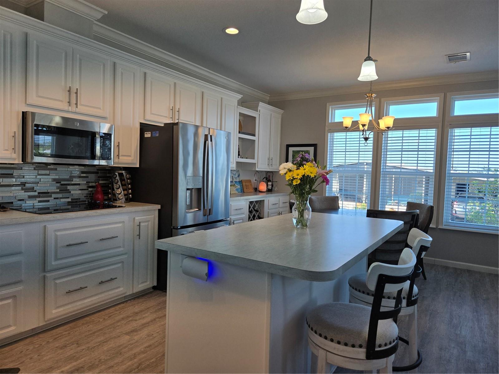 Search Properties for Sale 3 530 WALNUT CIRCLE