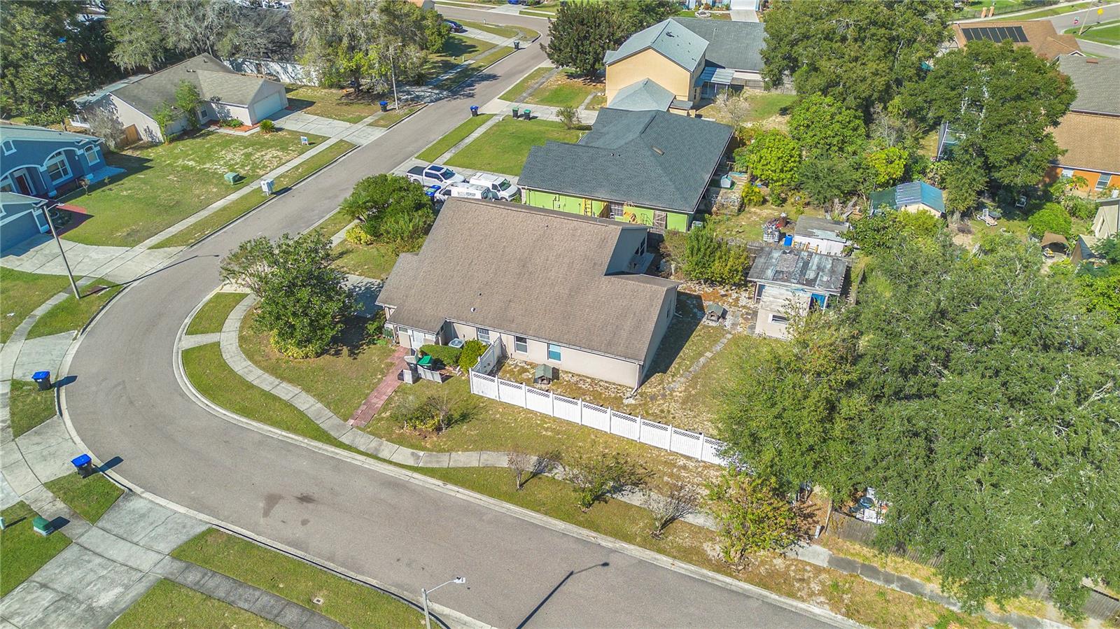 LONG LAKE SHORES - Residential