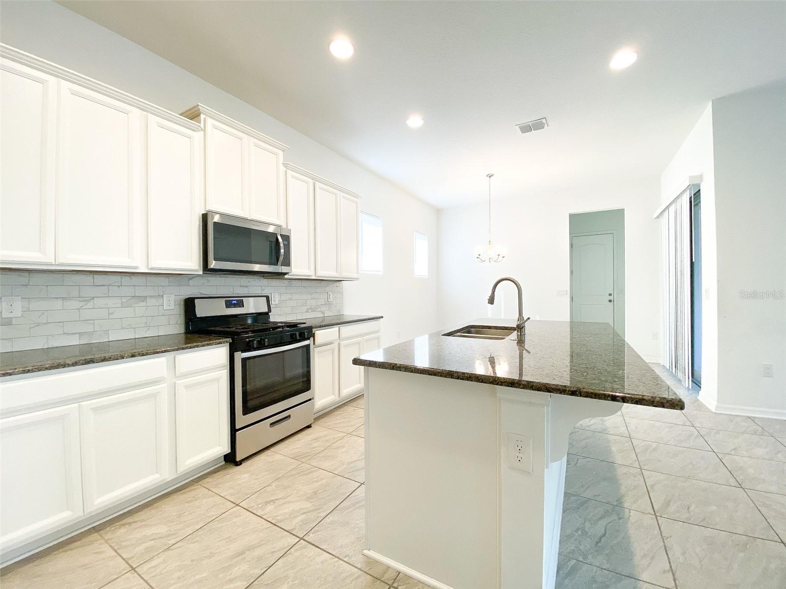 WATERSIDE/JOHNS LAKE PH 2A - Residential Lease