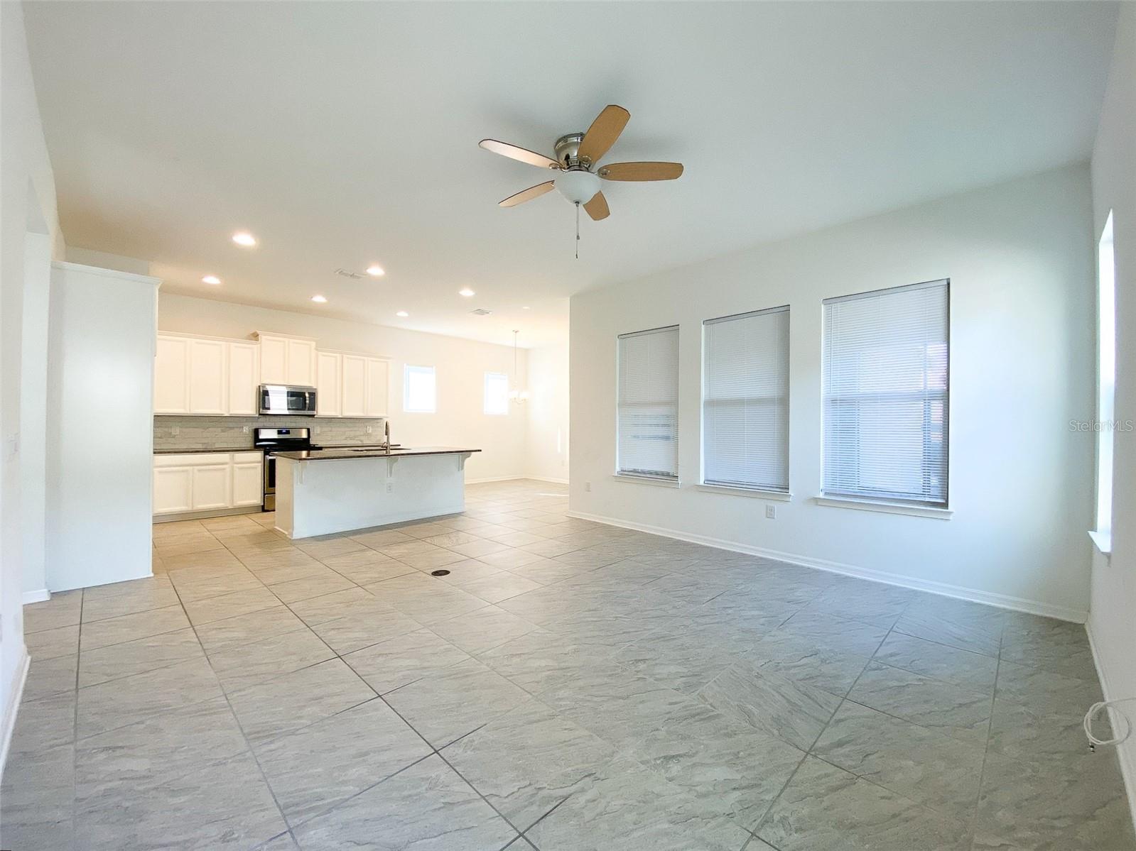 WATERSIDE/JOHNS LAKE PH 2A - Residential Lease