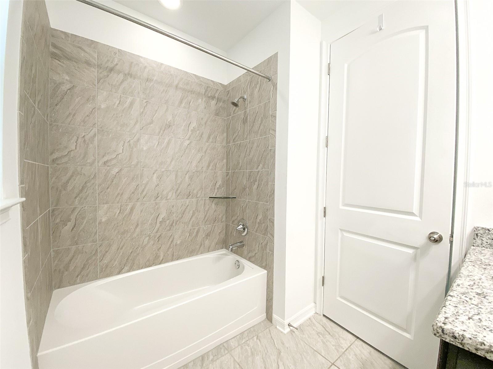 WATERSIDE/JOHNS LAKE PH 2A - Residential Lease