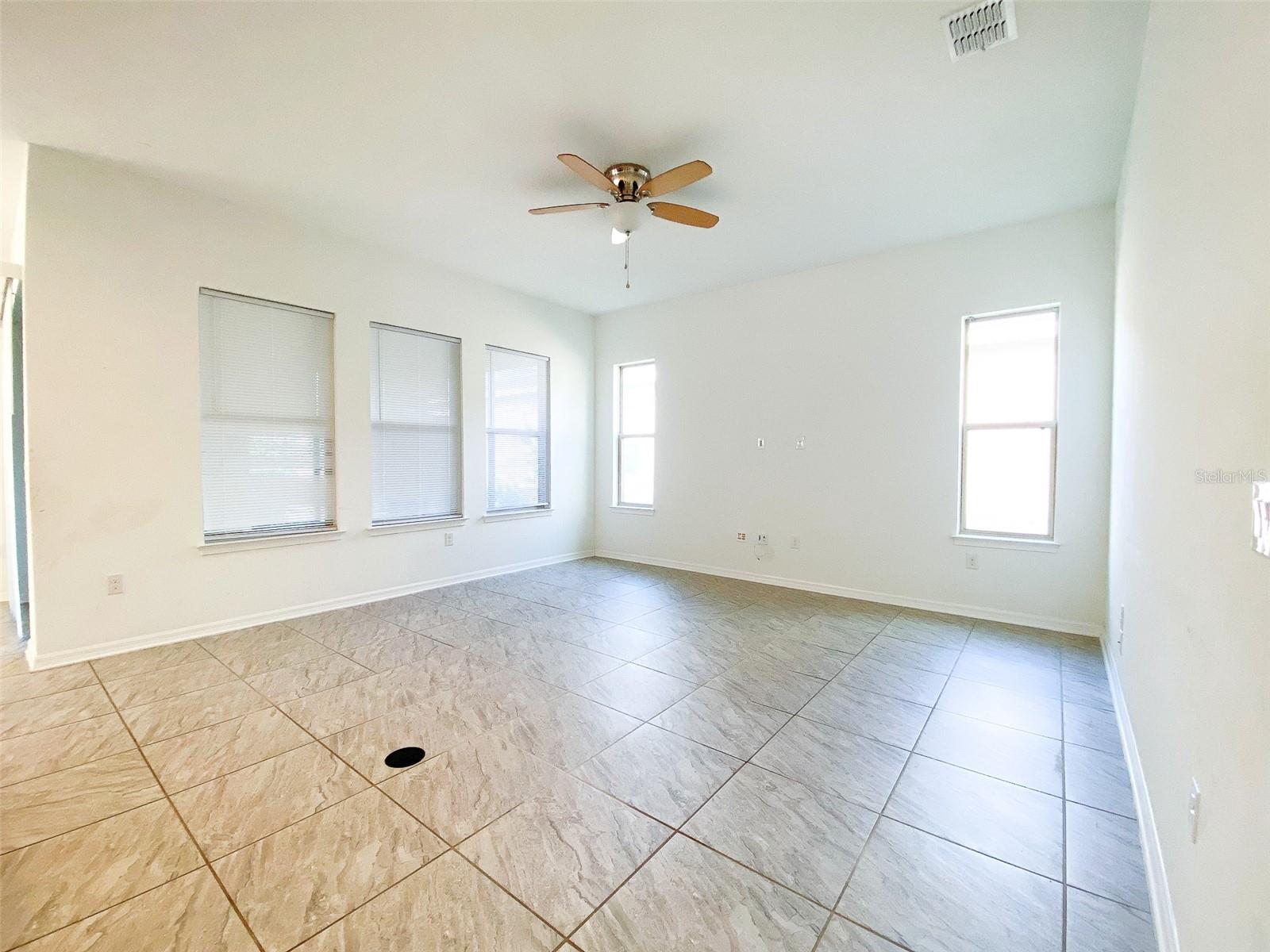 WATERSIDE/JOHNS LAKE PH 2A - Residential Lease