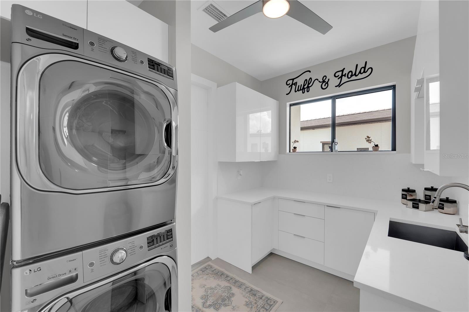 HARBOR CLUB - Residential