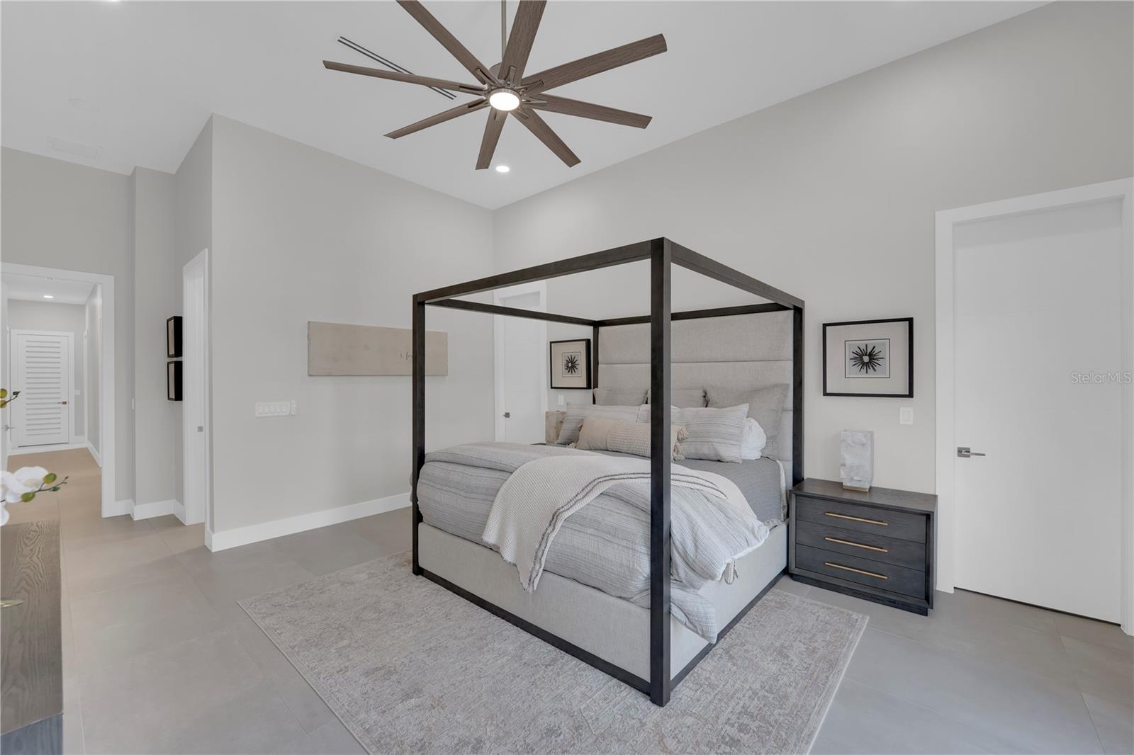 HARBOR CLUB - Residential