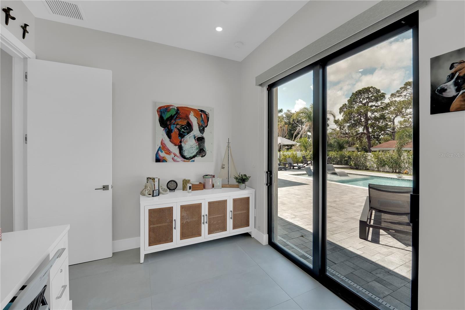 HARBOR CLUB - Residential