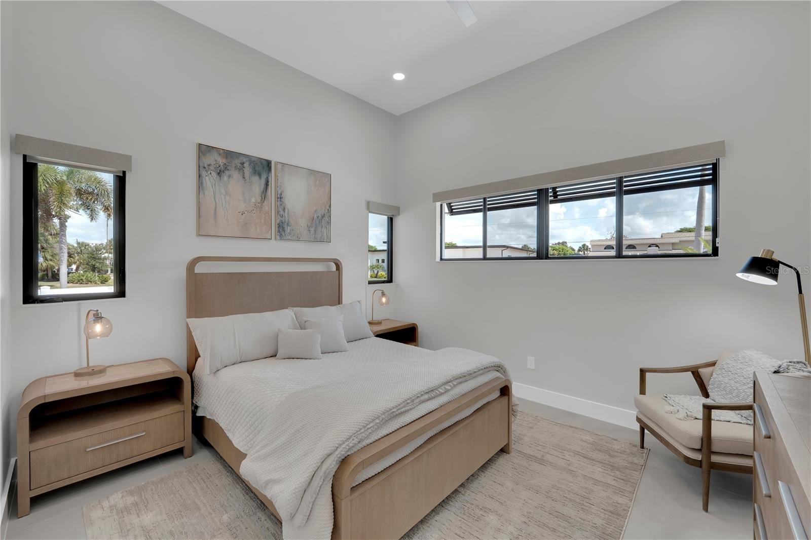 HARBOR CLUB - Residential