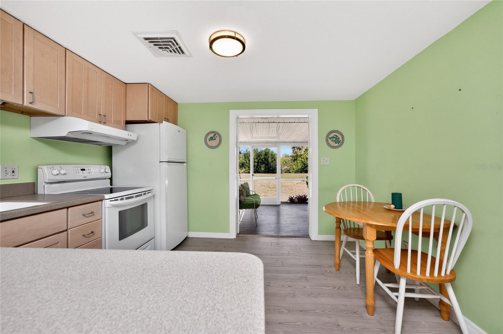 GROVE CITY TERRACE - Residential