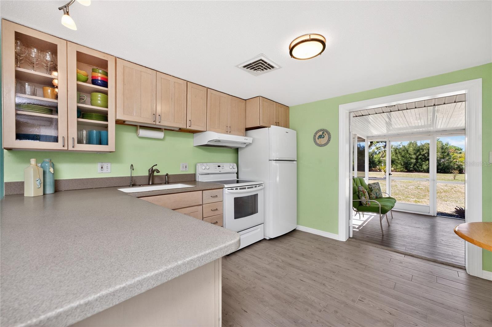 GROVE CITY TERRACE - Residential