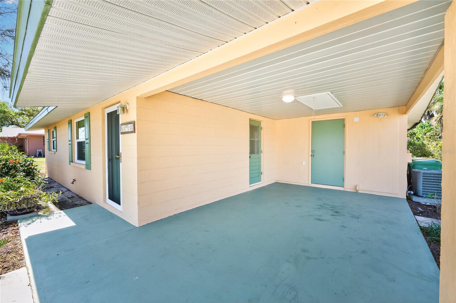 GROVE CITY TERRACE - Residential