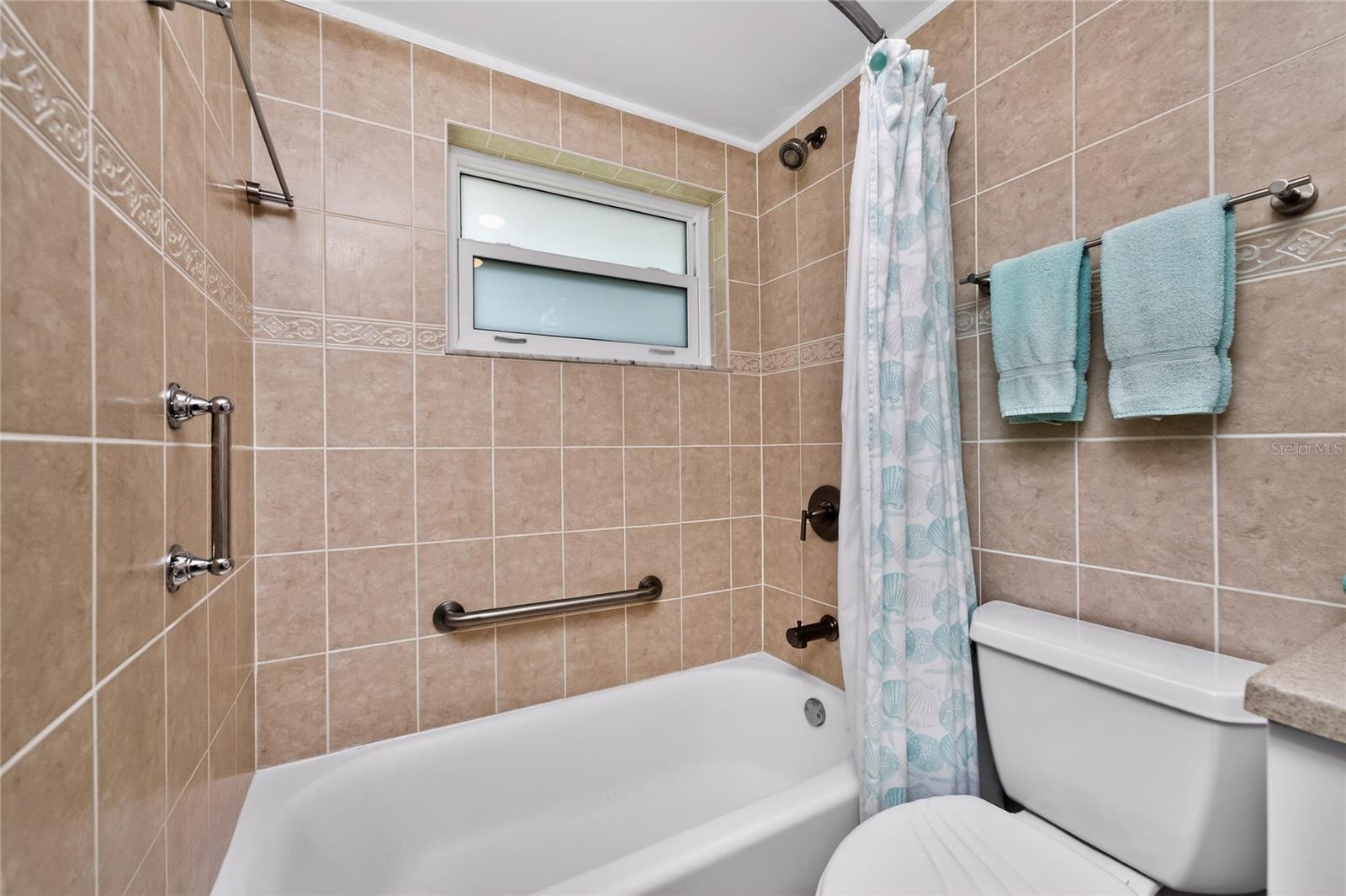 GROVE CITY TERRACE - Residential