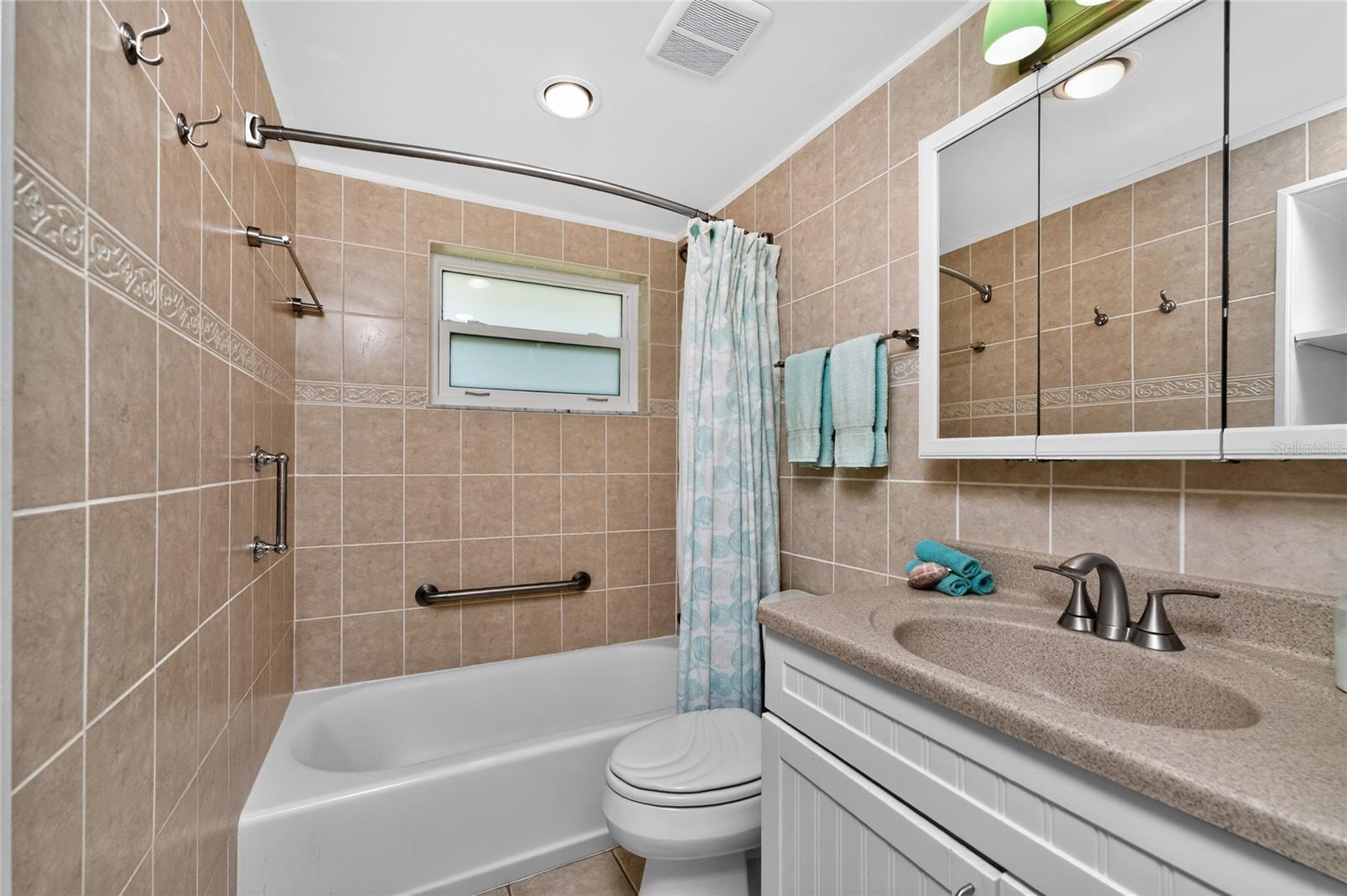 GROVE CITY TERRACE - Residential