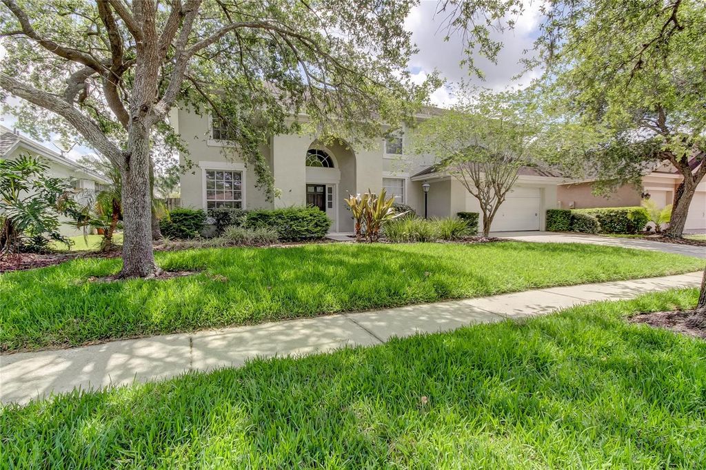 Photo of 9401 Woodbay Drive, Tampa, FL 33626 (MLS # O6394550)