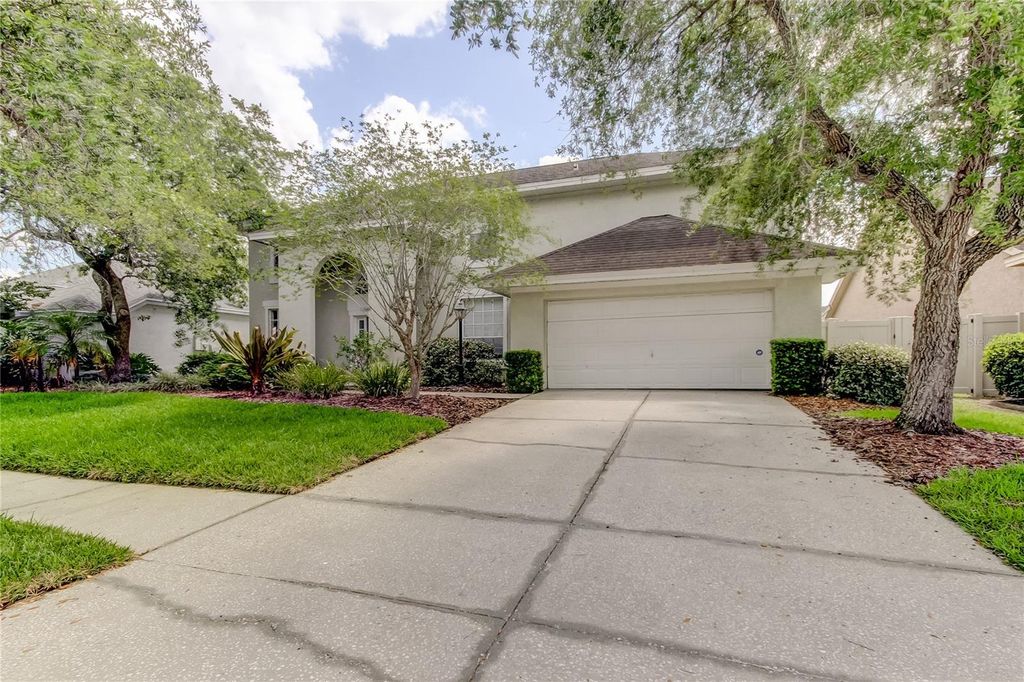Photo of 9401 Woodbay Drive, Tampa, FL 33626 (MLS # O6394550)