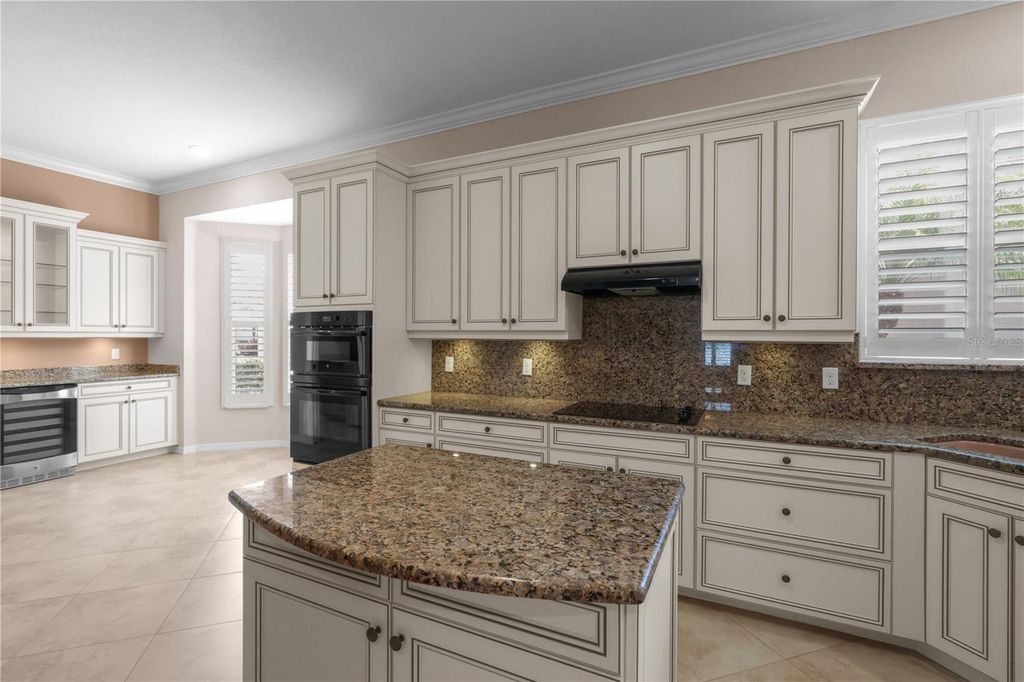 Photo of 1833 Lancashire Drive, Venice, FL 34293 (MLS # N6140782)
