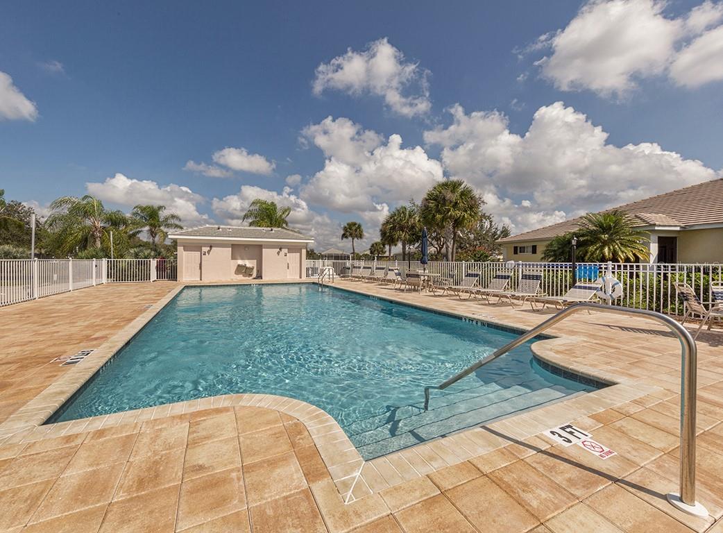 LINKS PRESERVE II OF ST ANDREW - Residential