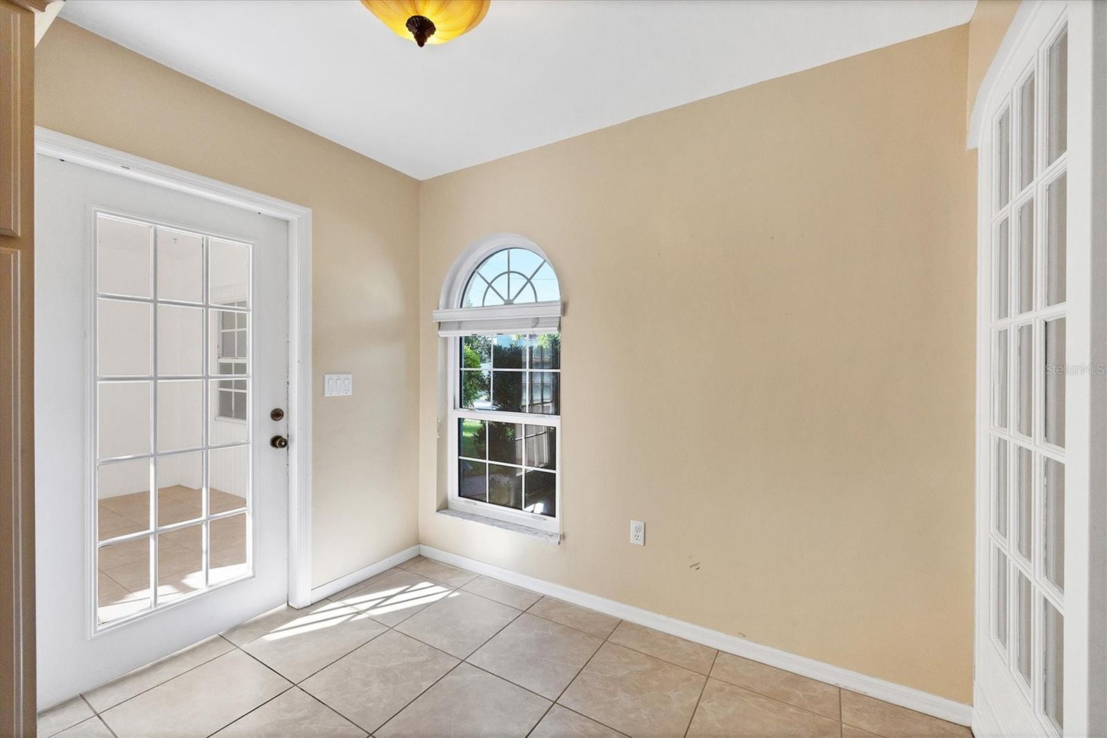 VENEZIA PARK SEC OF VENICE - Residential