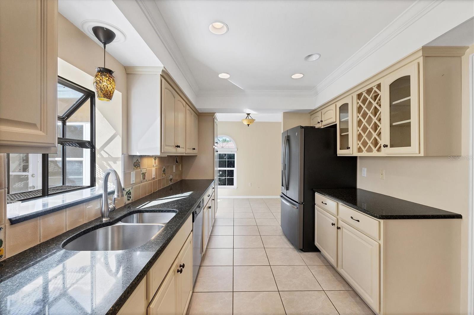 VENEZIA PARK SEC OF VENICE - Residential