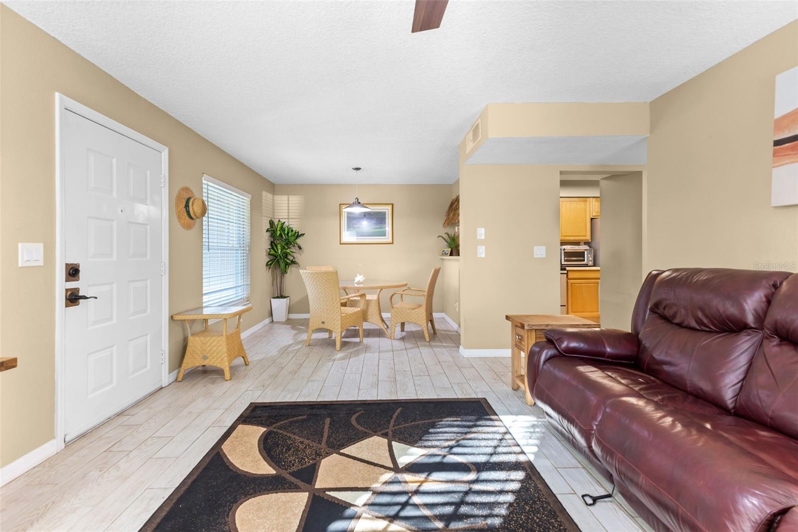 BONAVENTURE CONDO - Residential