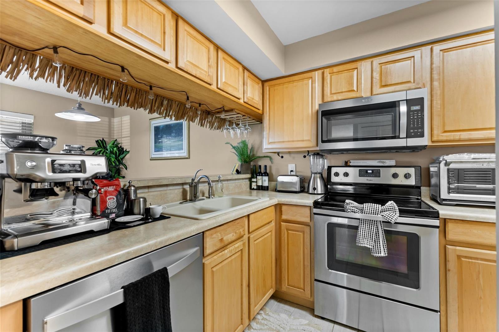 BONAVENTURE CONDO - Residential