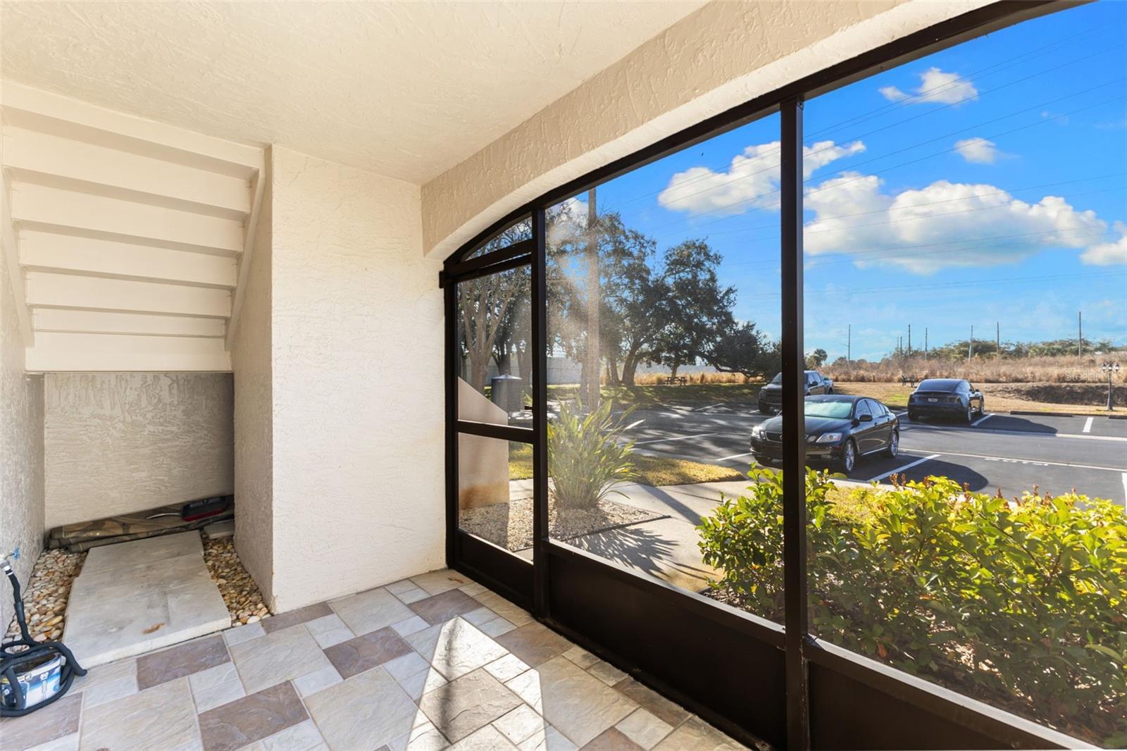 BONAVENTURE CONDO - Residential