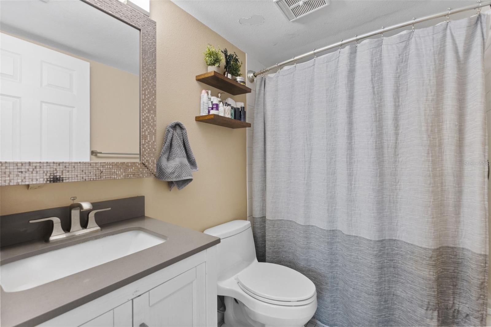 BONAVENTURE CONDO - Residential