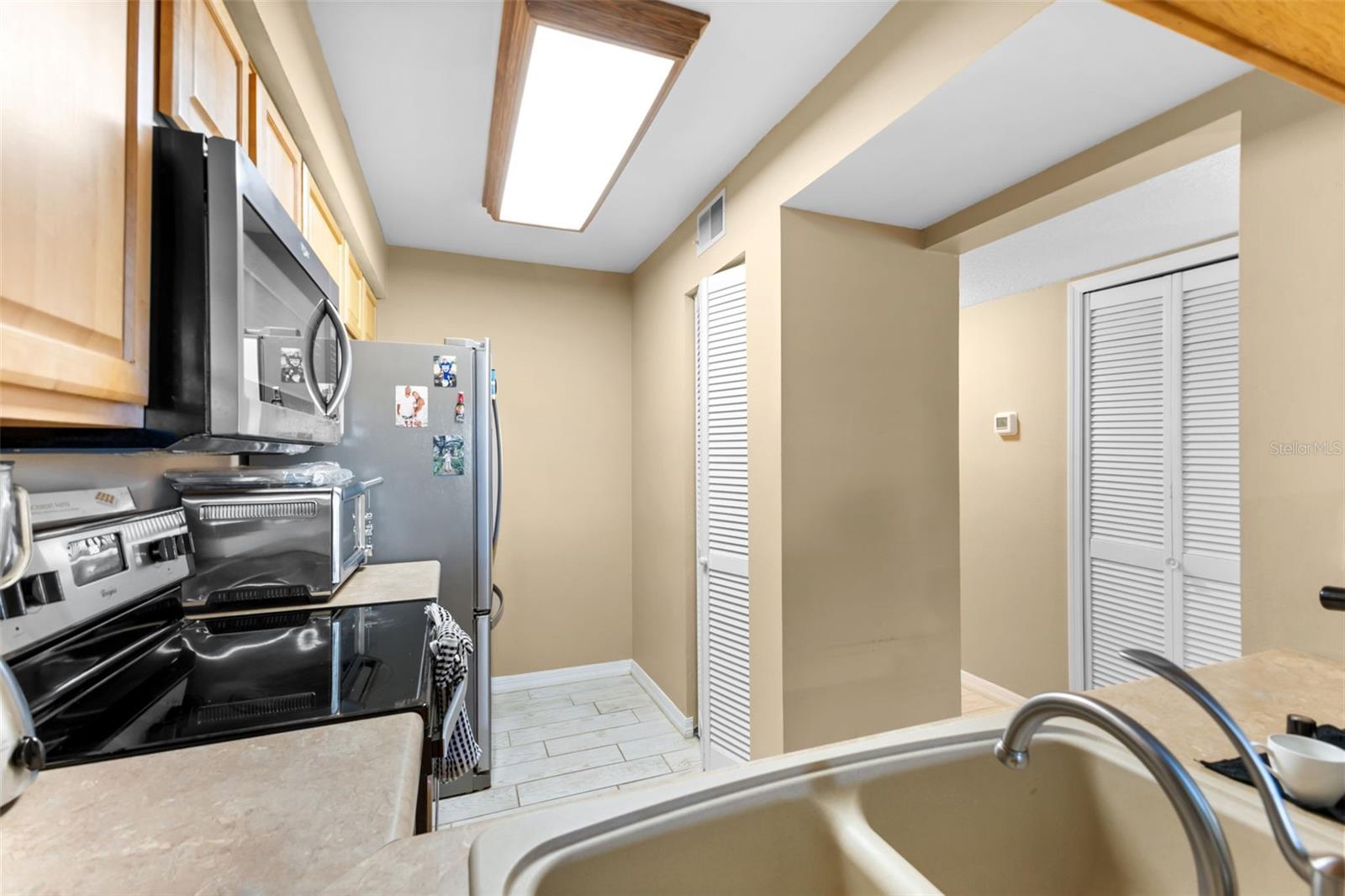 BONAVENTURE CONDO - Residential