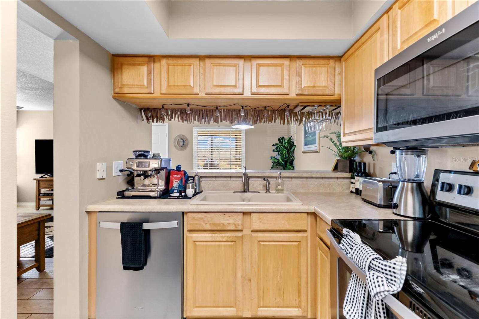 BONAVENTURE CONDO - Residential