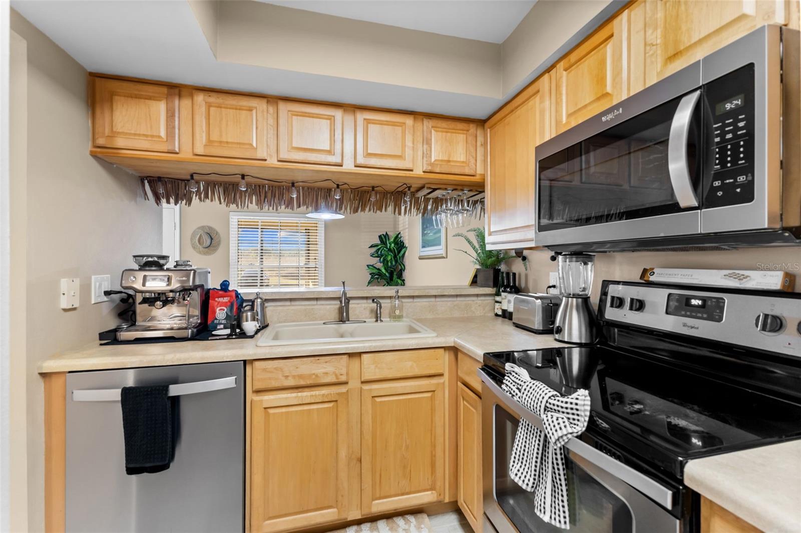 BONAVENTURE CONDO - Residential