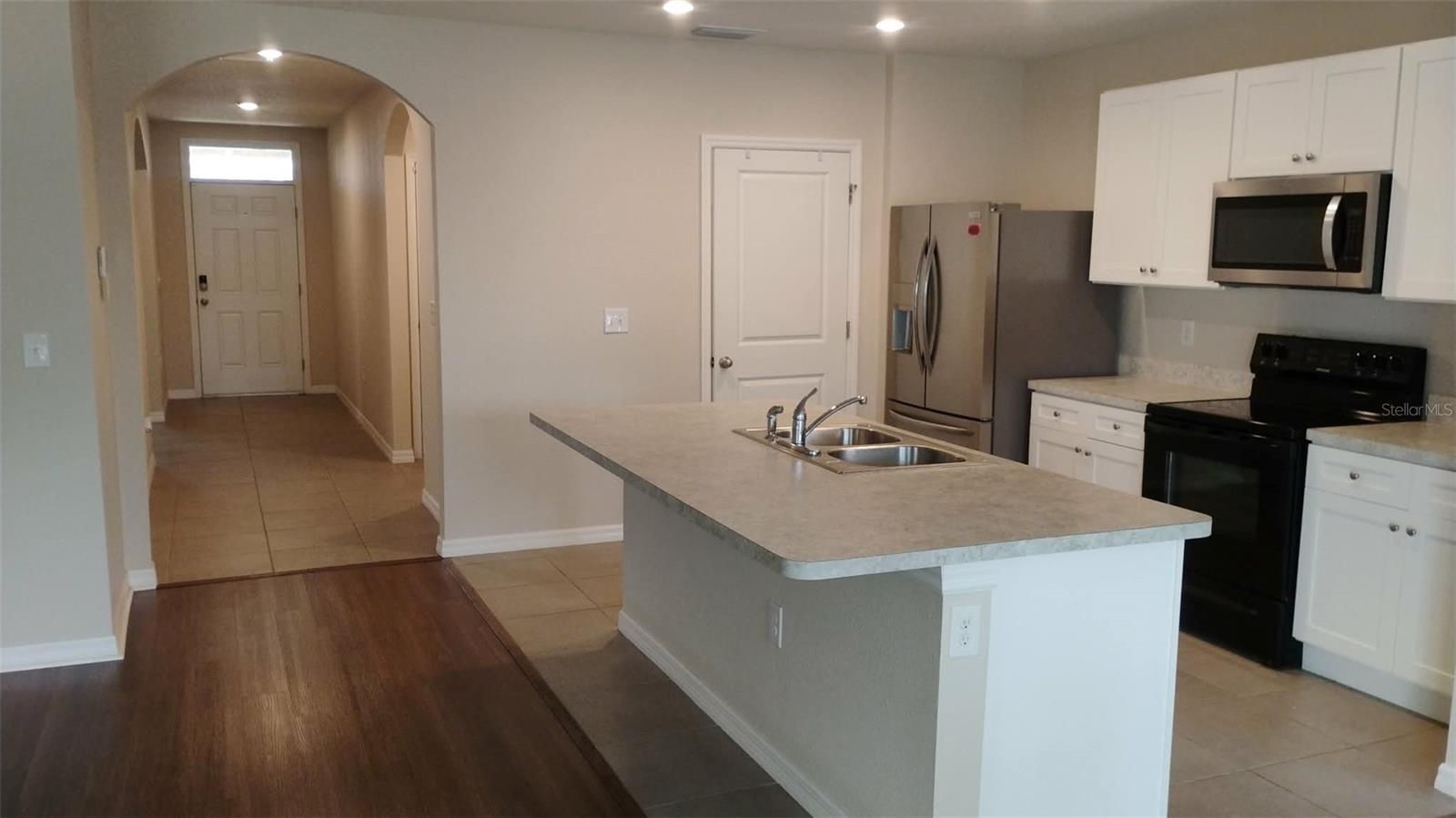 HIGH RDG VILLAGE - Residential